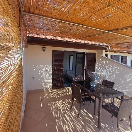 Apartment Saska 2 *