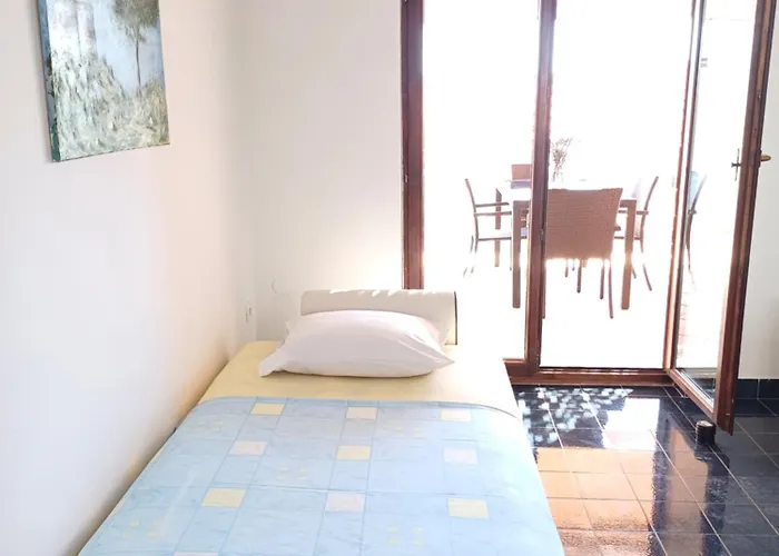 Apartamento Saska 2 *