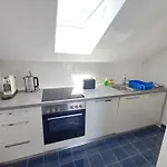 Saska 2 Apartamento